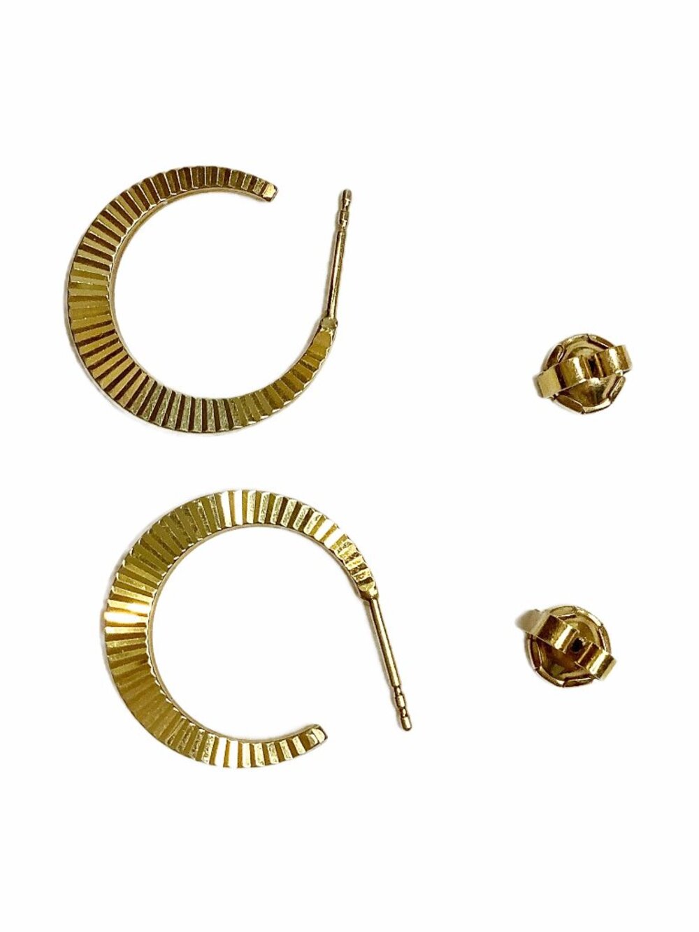 Vintage 14K Gold Ribbed Crescent Hoop Earrings 3/4" JWD Fine Jewelry